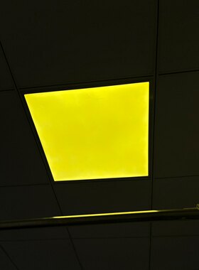 客厅防刺眼暖光黄色变色贴膜贴纸