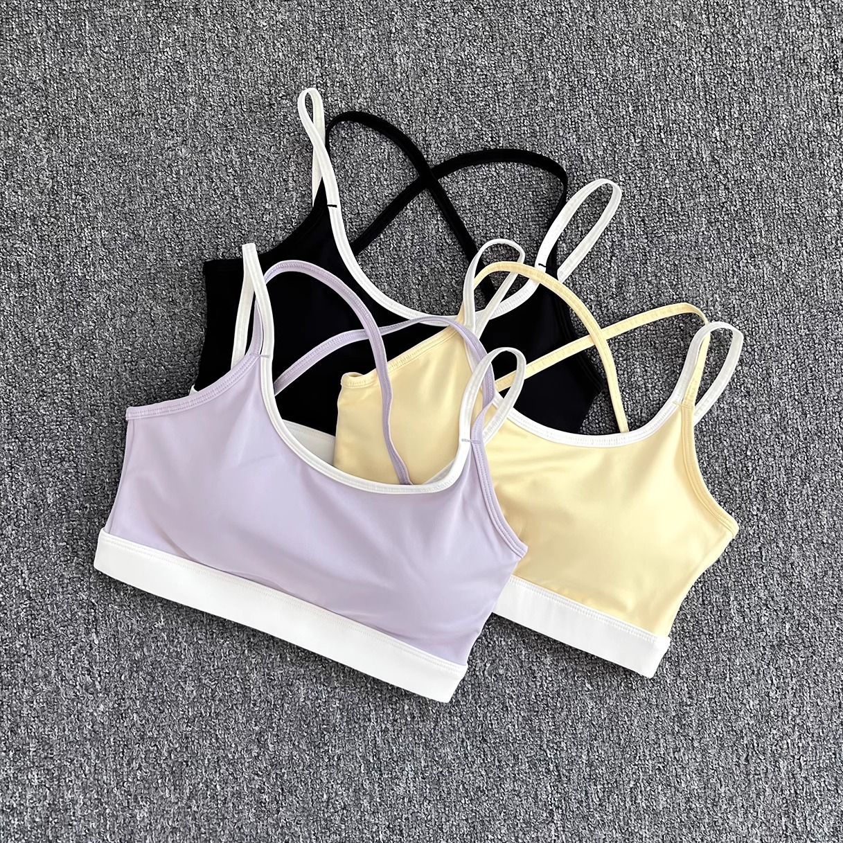 新款撞色交叉美背运动内衣女一体式细肩带高强度防震跑步瑜伽文胸