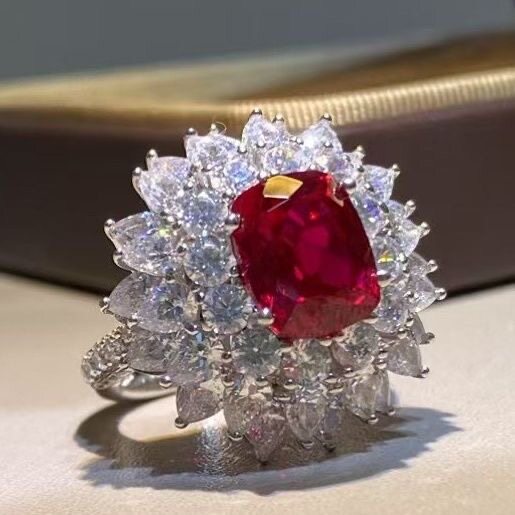 新款天然鸽血红宝石戒指晶体通透精品18K白金精工镶嵌豪华款