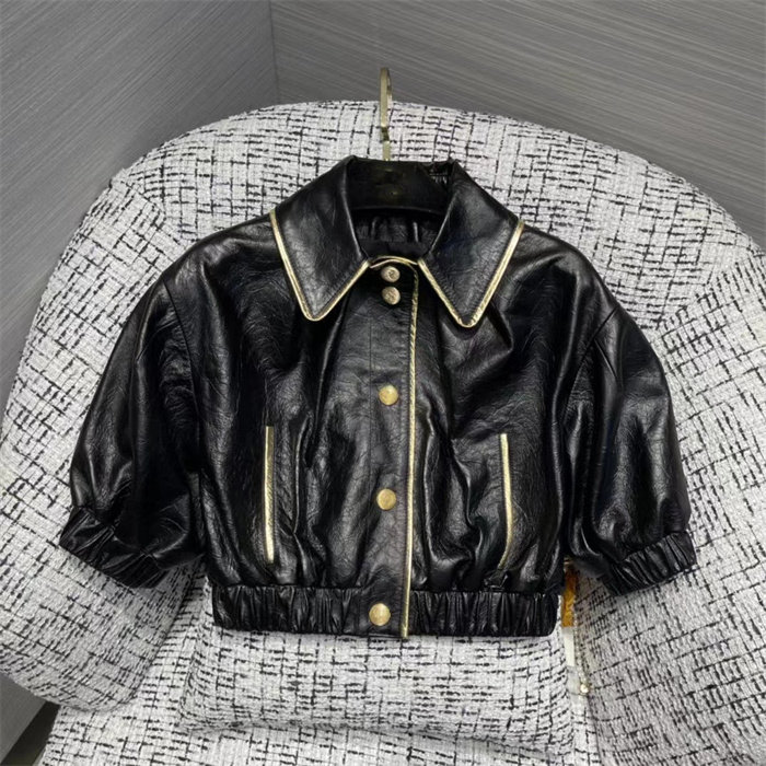 少女外媛风娃娃领泡泡袖肩夹克松紧腰小短袖绵羊皮植膜做皱皮衣女