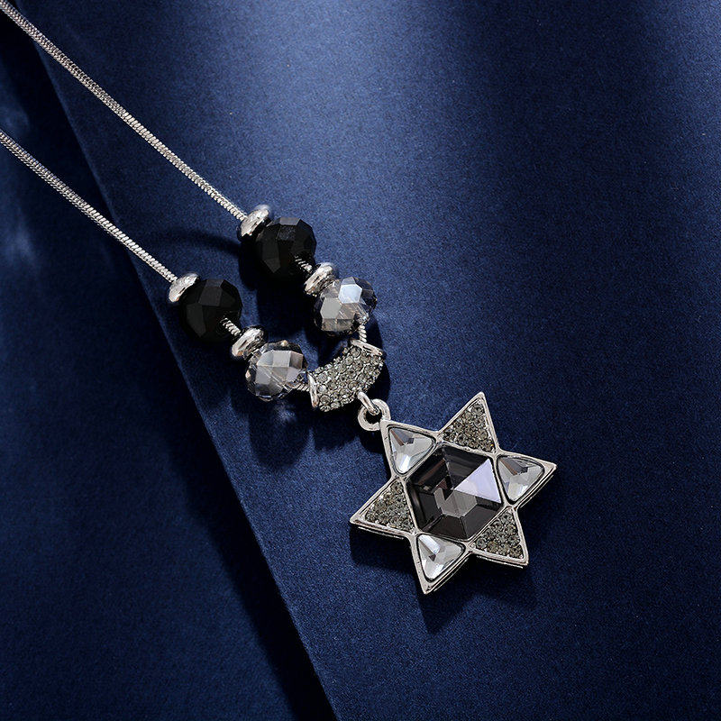 韩国短款星芒项链女气质镶钻人造水晶吊坠锁骨链简约时尚百搭配饰
