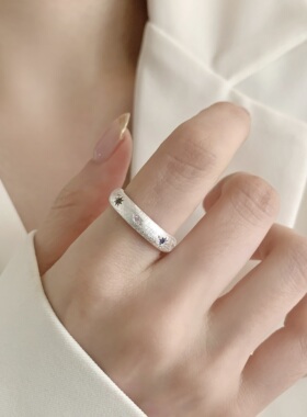 S925银磨砂戒指女轻奢百搭叠戴