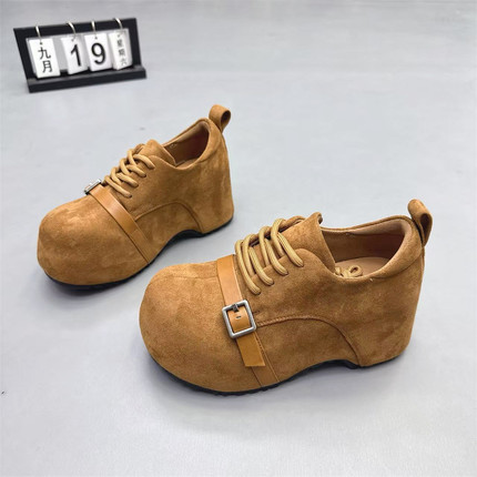 真皮女鞋卡皮巴拉内增高7厘米勃肯鞋2025秋新款皮带扣乐福袋鼠鞋