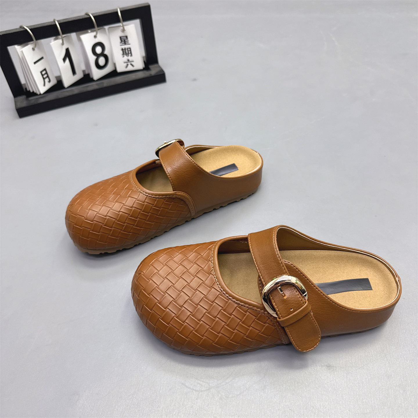 真皮女鞋法式厚底包头半拖鞋2026春新款复古皮带扣勃肯鞋外穿拖鞋,女鞋,包头拖,淘宝优惠券,粉丝福利购,淘宝优惠卷