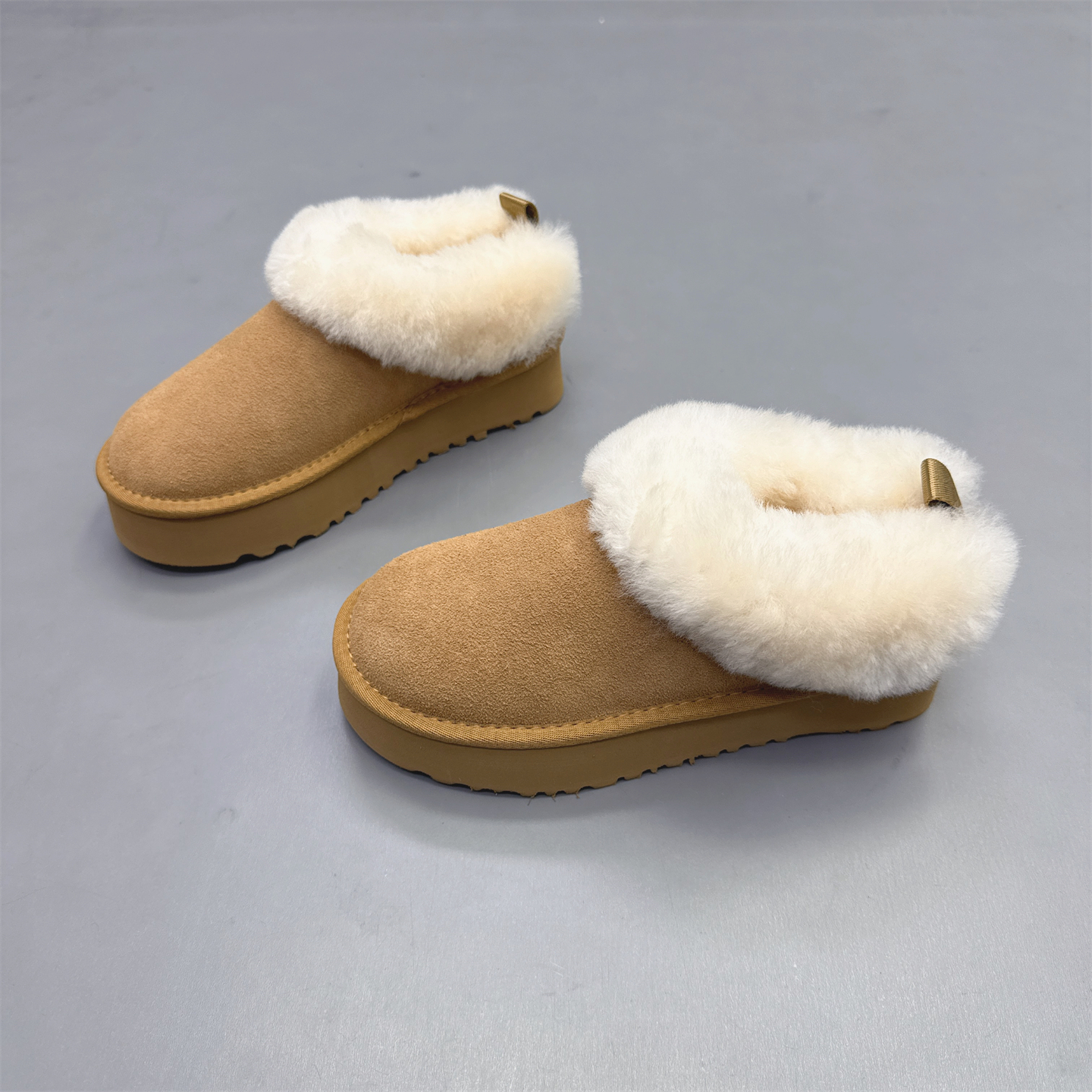 真皮羊毛防水塔茨勒一脚蹬雪地靴