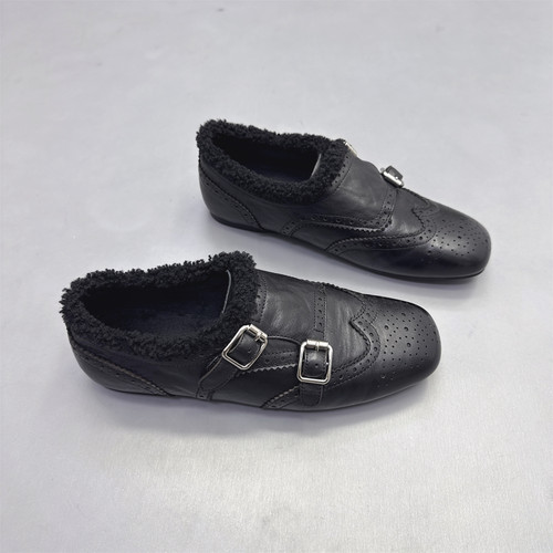 真皮女鞋复古雕花英伦加绒小皮鞋