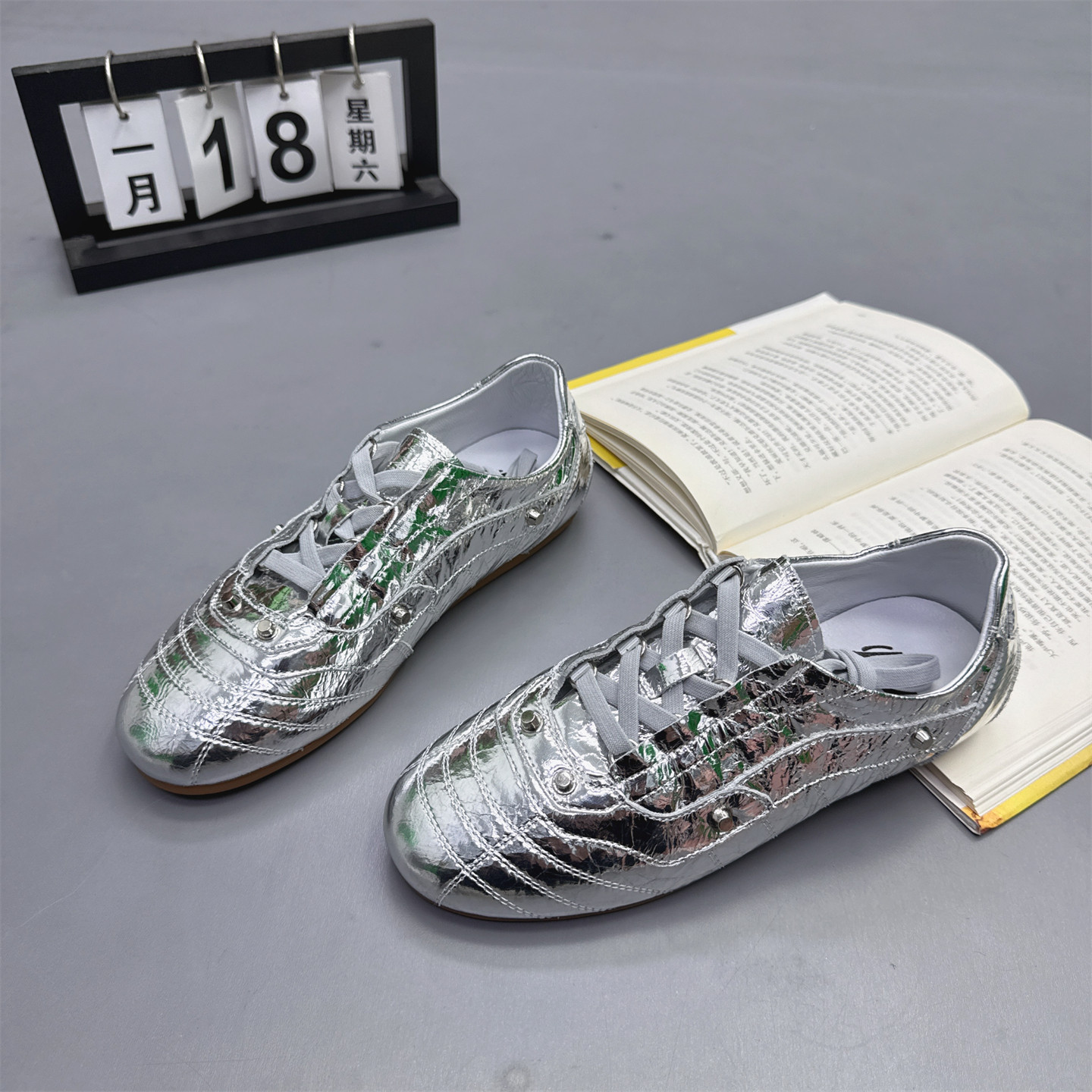 头层牛皮~软底铆钉德训鞋女鞋2026春款圆头百搭华夫鞋休闲小白鞋,女鞋,德训鞋,淘宝优惠券,粉丝福利购,淘宝优惠卷