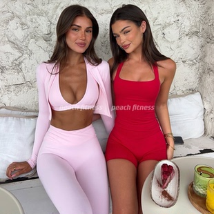 CSB健身挂脖美背瑜伽带胸垫纯色性感显胸外穿运动方领长背心女