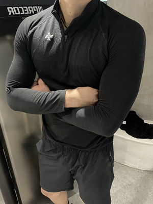 【卡秋山】黑豹mvt拉链高领运动长袖无缝提花显大速干透气弹力衣