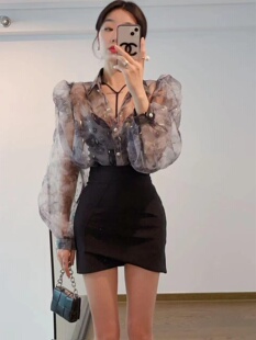 高级感独特气衬衫 2025夏季 衣女法式 洋气晕染透视防晒衫 小心机时尚