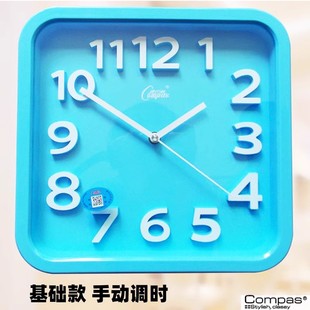 康巴丝12英寸正方形挂钟简约立体静音扫秒机芯客厅玻璃挂表白色钟