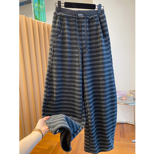 男女秋冬保暖宽松休闲弯刀裤 大码 300斤慵懒风加绒加厚条纹阔腿裤