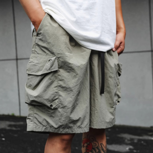 潮牌百搭宽松休闲五分裤 大码 男夏季 短裤 日系复古速干防水机能工装