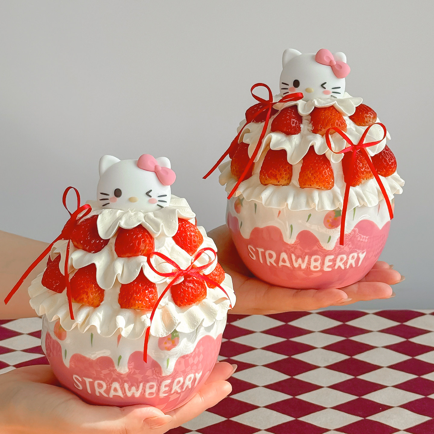 2026圣诞节草莓碗蛋糕装饰卡通蝴蝶结小猫摆件平安夜派对甜品插件