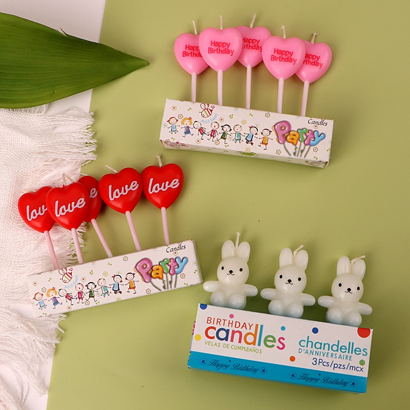 红色love爱心情人节生日蛋糕蜡烛