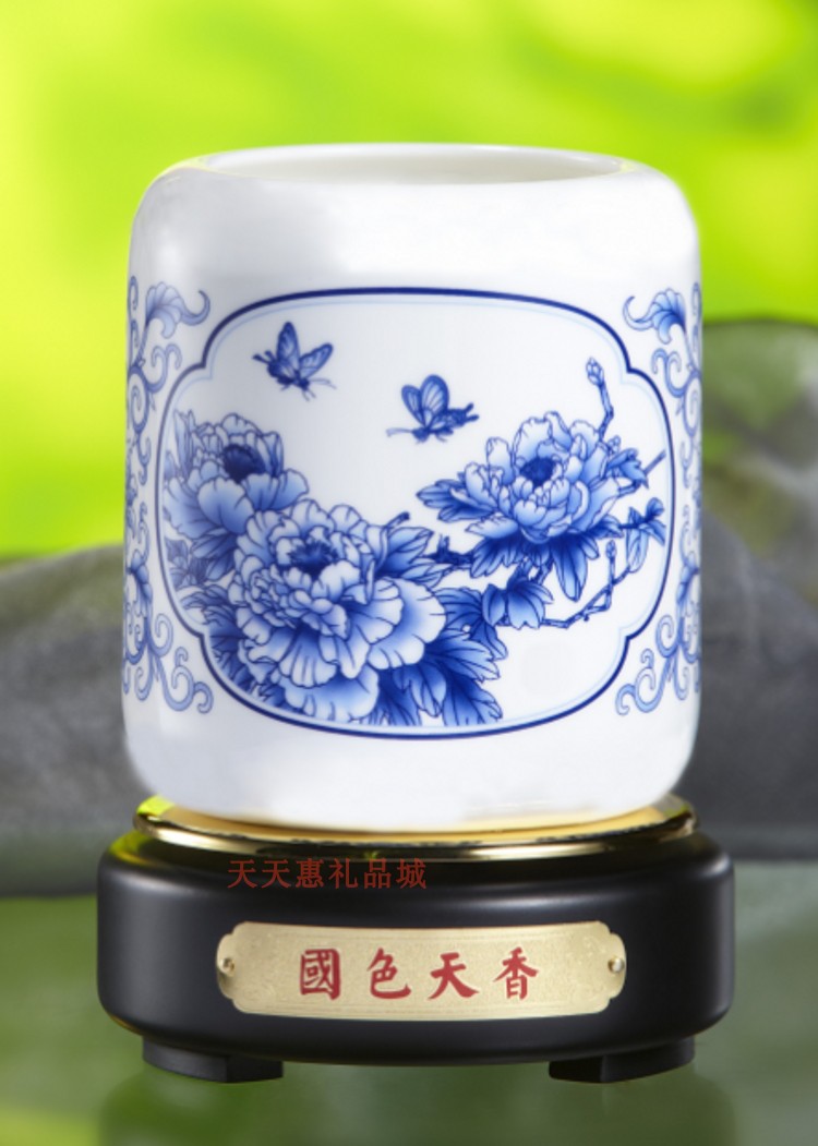 新款青花瓷旋转笔筒送老师室友领导 外事礼品国色天香笔筒定制