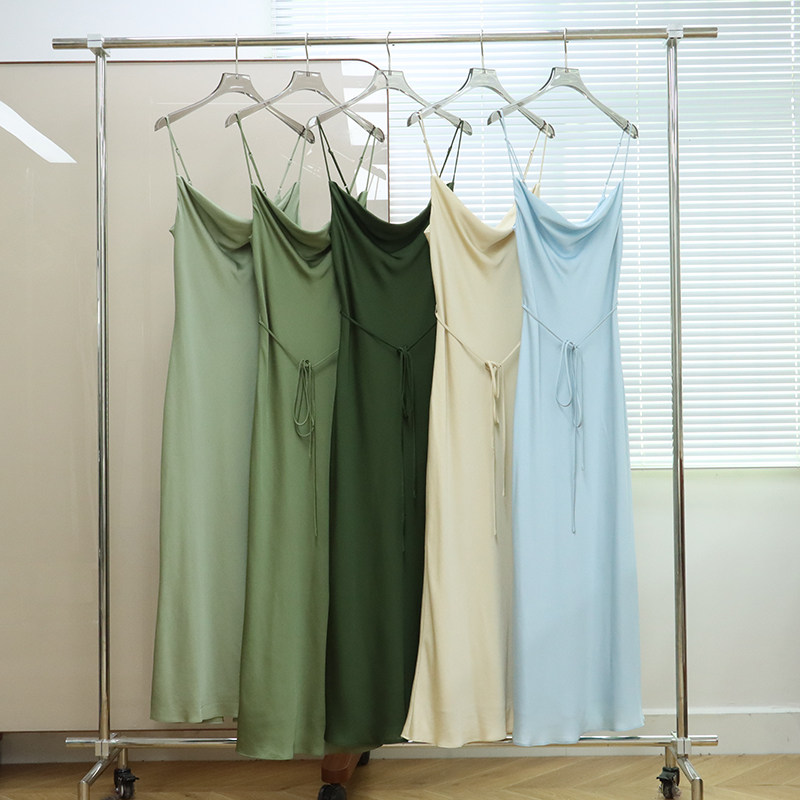 加拿大PF 女款 吊带荡领长款礼服连衣裙 G551