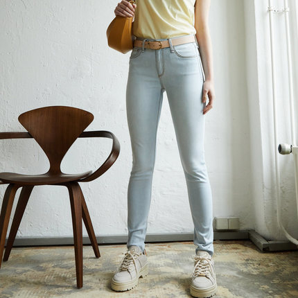 美系新锐RB 女款 中腰SKINNY紧身弹力剪边莫代尔混纺牛仔裤 W832