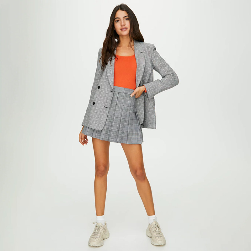 加拿大红牌 女款 圆领罗纹修身连体长袖T恤 A531