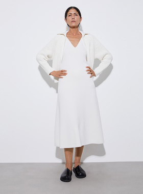 西班牙轻奢AD 女款 白色V领简约无袖针织连衣裙 C306