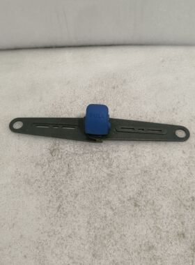 现代215 225 305 485 -9 Vs挖机配件原装边门支撑71Q6-53180