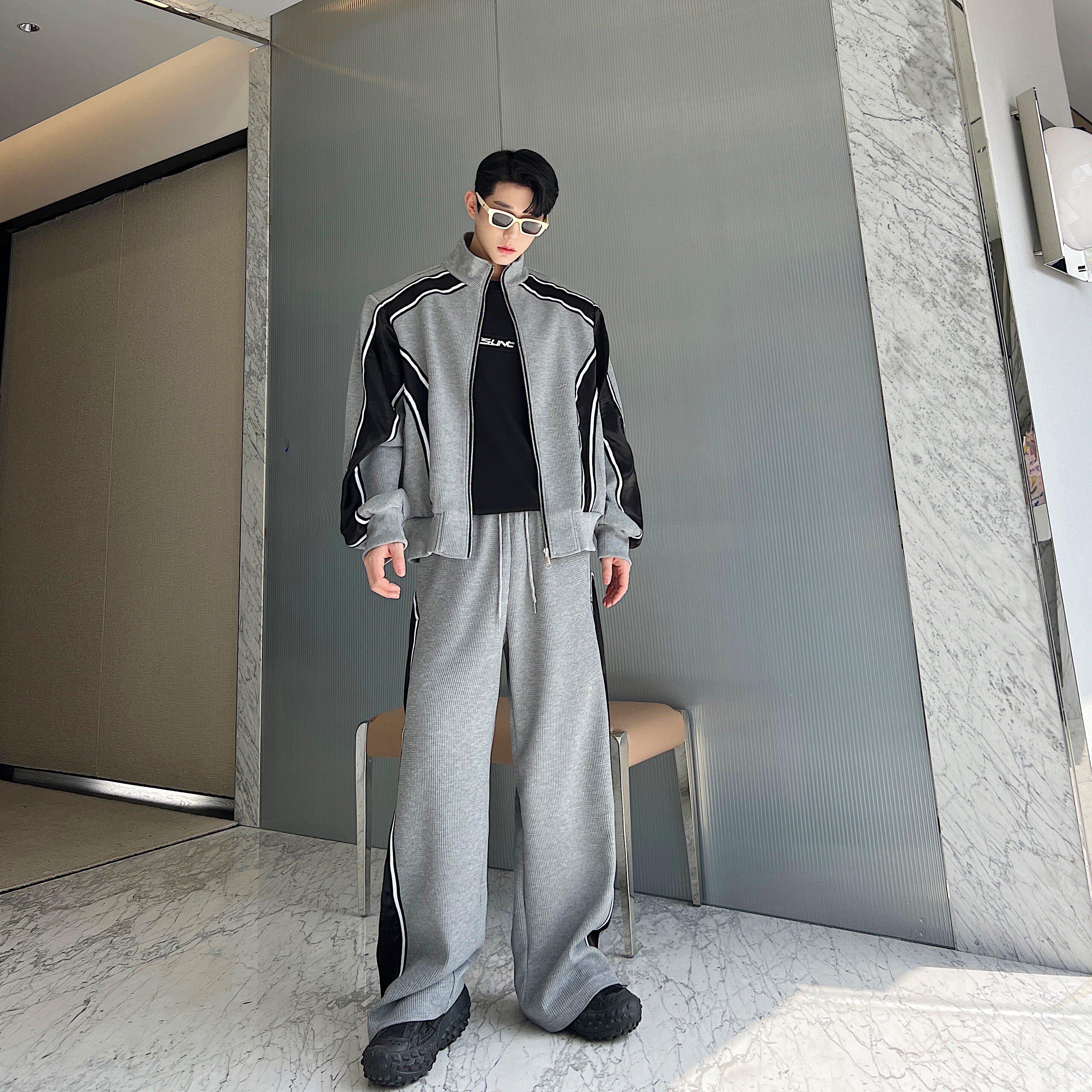 韩版小众设计立领华夫格撞色条纹休闲套装男运动痞帅两件套P215图片