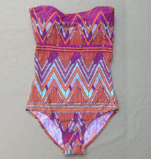 F133外贸原单高品质时尚 抹胸连体比基尼性感裸背女连体泳装