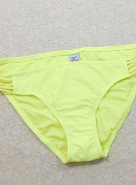 外贸原单F372性感高品质时尚亮黄色三角包臀比基尼女士泳裤特价