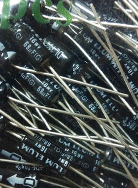 16V68UF 原装ELUM 阴极轴向卧式 铝电解电容 68UF16V 规格：6X13
