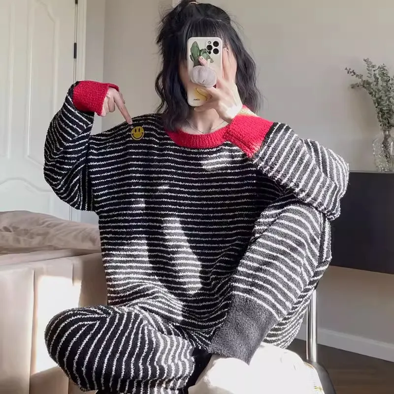 半边绒睡衣女春秋新款毛巾珊瑚绒笑脸条纹家居服软绵绵冬套装