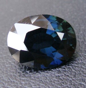 山东矿4.8克拉特A级天然无烧蓝宝石裸石彩色宝石定制镶嵌K金首饰