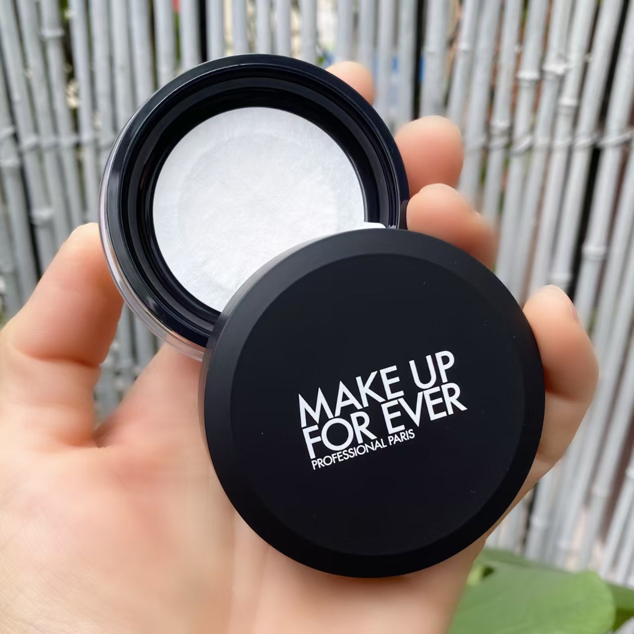 升级版轻烟蜜粉散粉玫珂菲持久