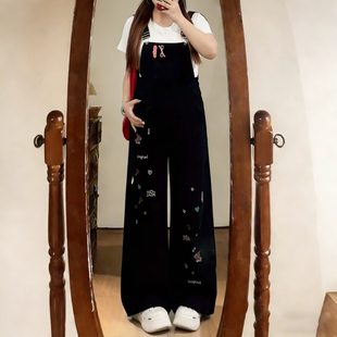 女高腰显瘦刺绣连体裤 特大码 卡通风黑色牛仔背带裤 胖mm美式 潮 女装