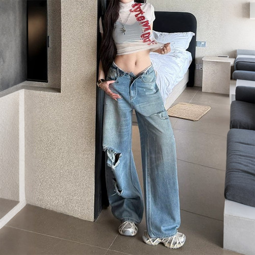 大码高腰显瘦破洞阔腿牛仔裤女