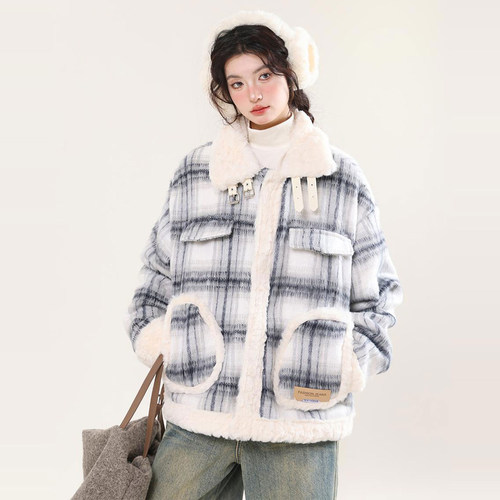 特大码女装胖mm格纹羊羔绒棉服