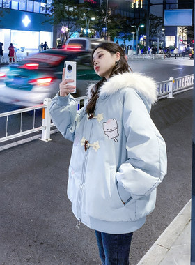 300斤大码女卡通刺绣连帽棉服