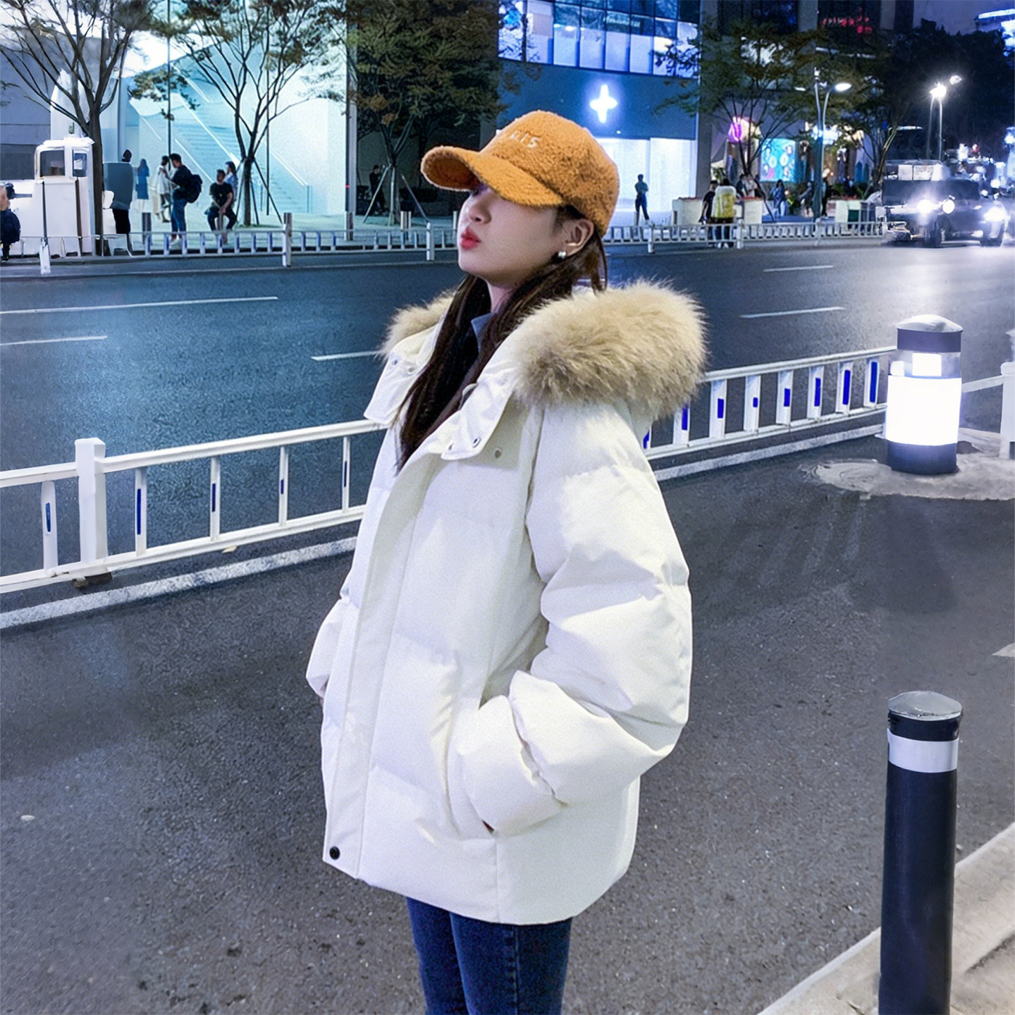 大码女装胖mm毛领连帽面包棉服女冬季宽松加厚保暖白色棉袄外套潮,女装/女士精品,大码棉服,淘宝优惠券,粉丝福利购,淘宝优惠卷