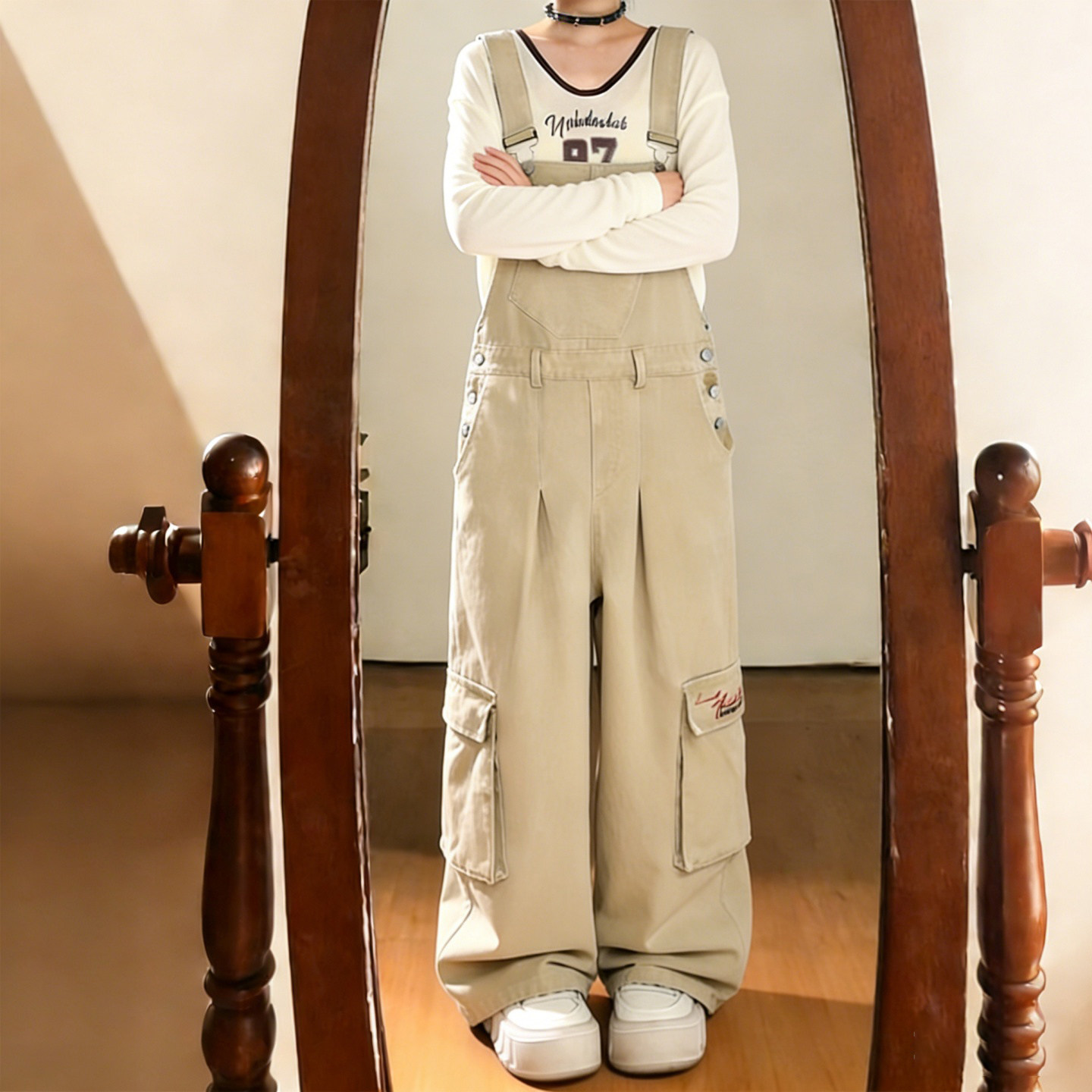 300斤大码女装胖mm复古设计感工装牛仔背带裤女宽松显瘦连体裤潮