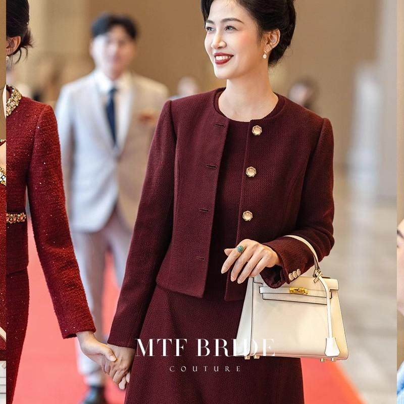 2025新款秋冬季喜妈妈结婚宴礼服喜婆婆红色小香风套装裙轻奢高级