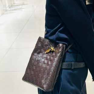 小羊皮真皮编织男女通用单肩斜挎PhonePouch手机小包 2026春夏新款