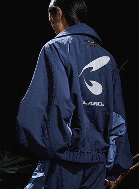 RELABEL 蛹· 结痂 立体剪裁蓝色拼接半高立领蝙蝠袖廓形印花外套