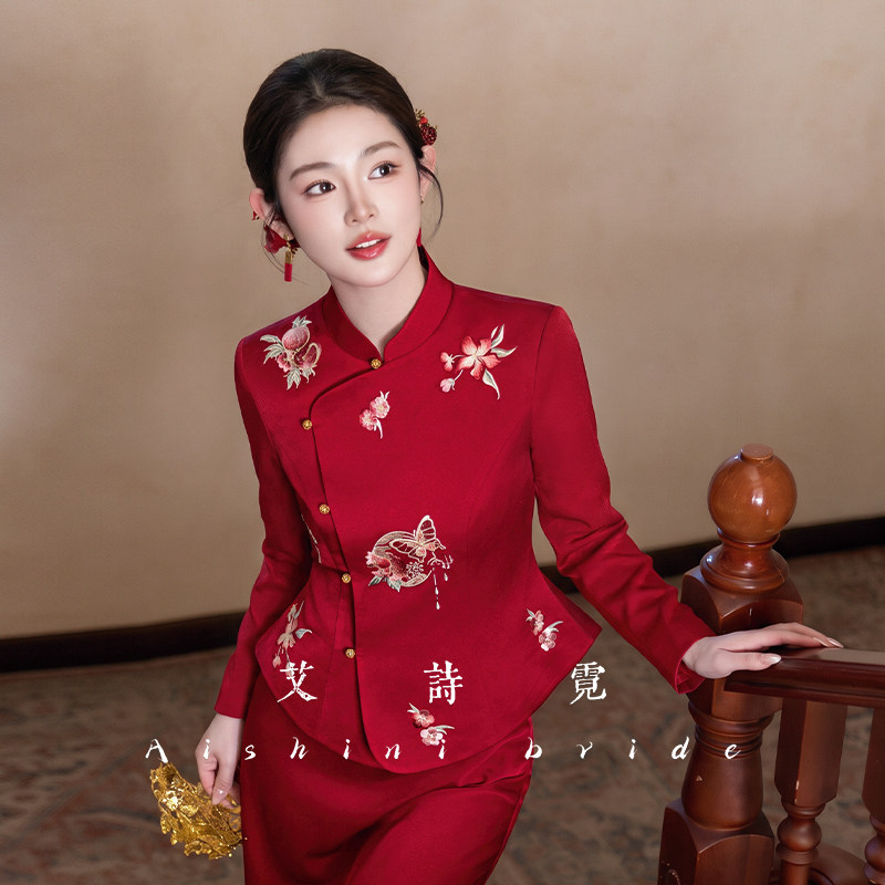 《灼华》新中式订婚礼服旗袍红色改良结婚敬酒服新娘刺绣高级感秋