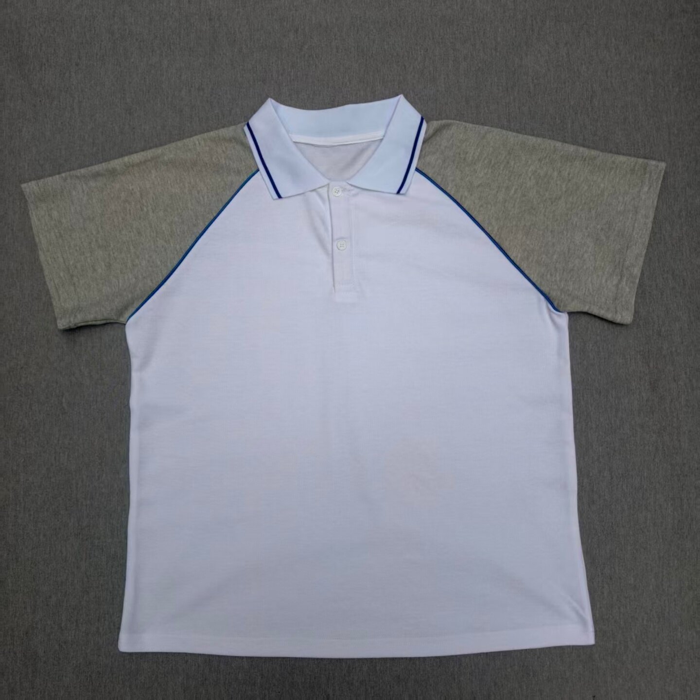 定做夏季男女校服同款运动短袖图片