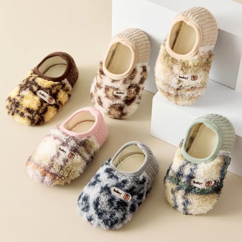 婴儿地板袜加绒防滑隔凉学步鞋