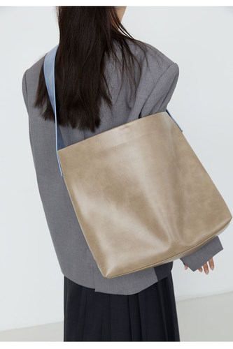 超大包包慵懒随意风格