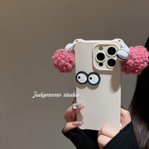 铃铛毛球适用iPhone16手机壳15/14四角挂绳孔13/12卡通可爱11pro苹果x超火7/8plus小众xr高级6s秋冬Max新潮xs