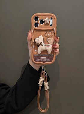 半糖壳野ins秋冬棕色可爱立体毛绒小马苹果17pormax手机壳iiPhone16pro腕带15防摔14pro新款13防摔17保护套