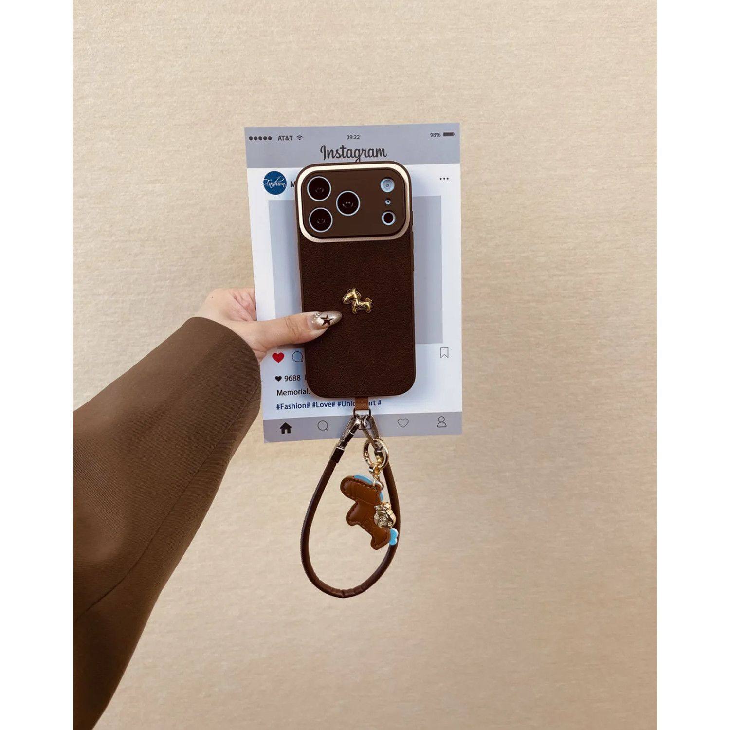 半糖壳野ins复古棕色月坑金马适用iPhone17promax手机壳苹果16pro腕带15防摔14pro新款13防摔17保护套,3C数码配件,手机保护套/壳,淘宝优惠券,粉丝福利购,淘宝优惠卷