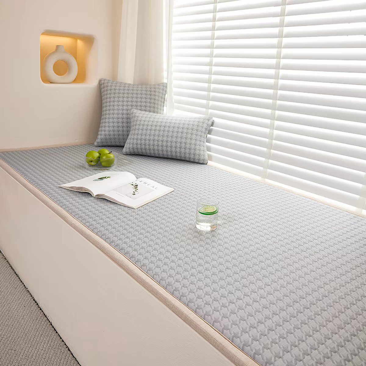 无甲醛冰丝夏季飘窗垫窗台垫子2026新款轻奢高级感阳台主卧可睡觉