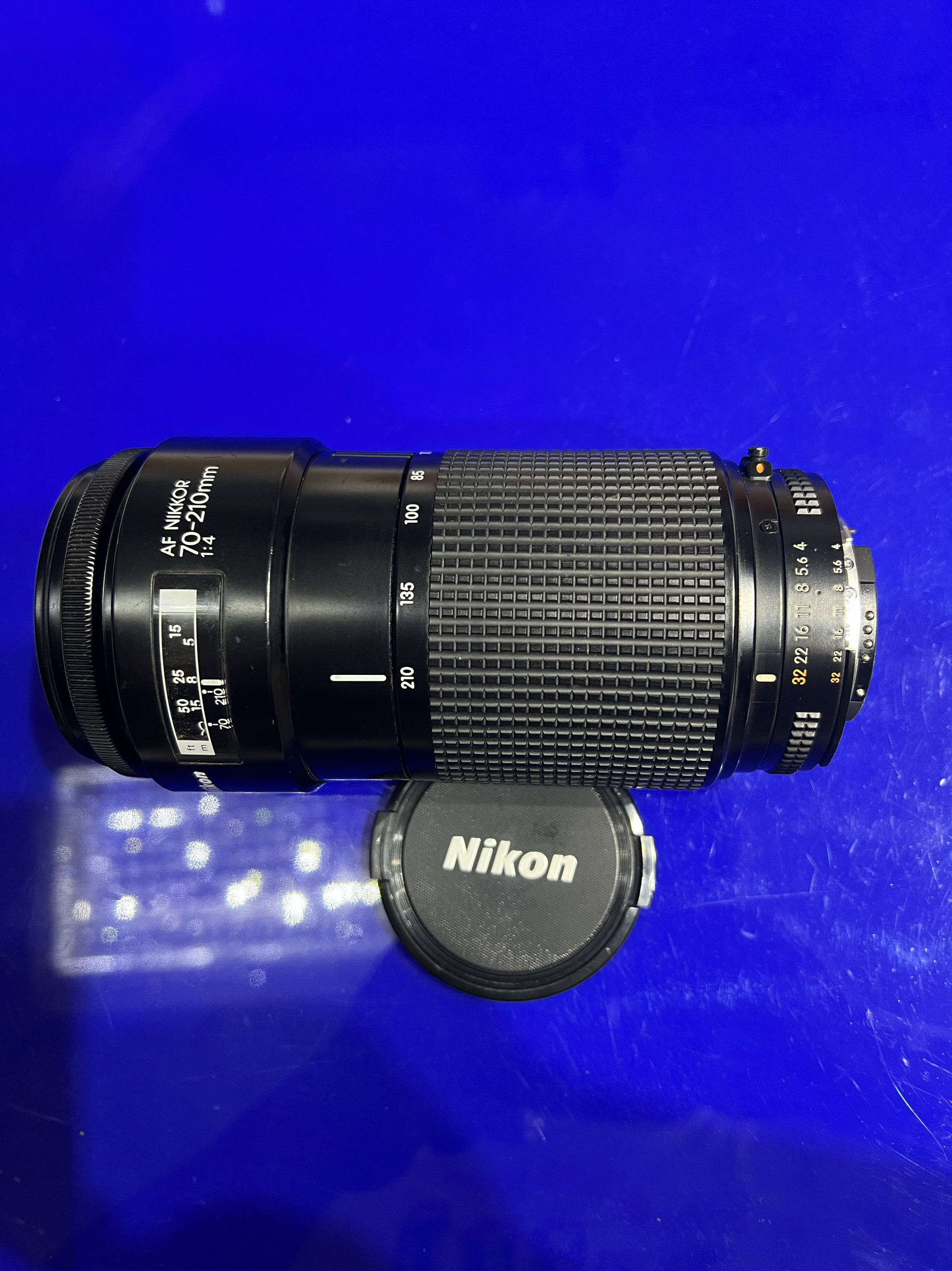 尼康F口 70-210mm/4 自动长焦镜头小小黑牛头恒定大光圈微距 人像